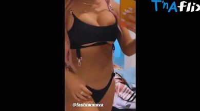 Carrington Brooke Durham Butt, Breasts Scene in Carrington Brooke Durham Instagram