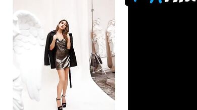 Sara Ali Khan Breasts Scene in Sara Ali Khan Hot Sexy Bold July September 2019