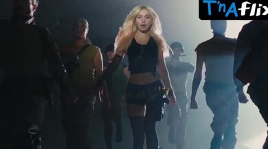 Aleyna Tilki Sexy Scene in Aleyna Tilki Real Love