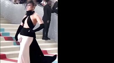 Jennifer Lopez Sexy Scene in Jennifer Lopez Sizzles In Sexy Outfit At 2023 Met Gala In Nyc