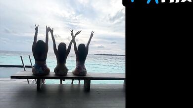 Sara Ali Khan Breasts Scene in Sara Ali Khan Hot Sexy Bold October December 2021