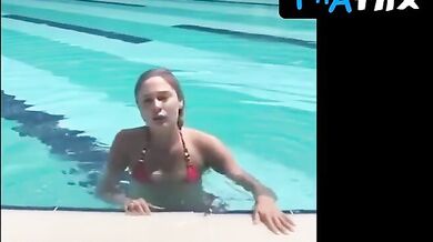 Natalya Rudova Bikini Scene in Natalya Rudova Showing Her Sexy Body After Getting Out Of The Pool