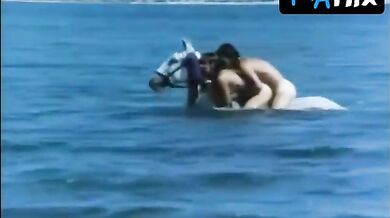 Anna Fonsou Butt, Breasts Scene in To Koritsi Kai To Alogo