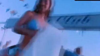 Eliza Dushku Bikini Scene in Bring It On