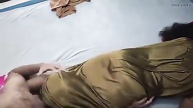 Hot Indian Wife Seduces Husband with Big Ass Romance - Vaishnavysharunraj