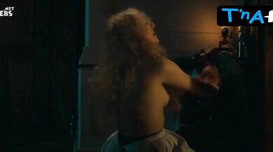 Paulina Kondrak Breasts Scene in Dangerous Men