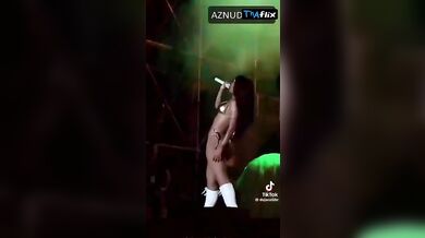 Doja Cat Sexy Scene in Arte Concert