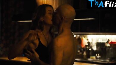 Francesca Inaudi Breasts, Underwear Scene in Sconfort Zone