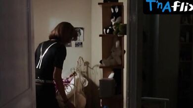 Emmanuelle Seigner Sexy Scene in Frantic