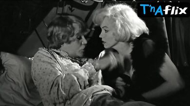 Marilyn Monroe Sexy Scene in Some Like It Hot