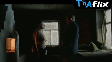 Alexandra Vinogradova Breasts Scene in Agniya