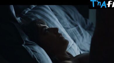 Amanda Radeljak Breasts, Underwear Scene in Otmica