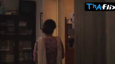 Sanya Malhotra Butt, Underwear Scene in Mrs.