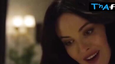 Dasha Astafieva Sexy Scene in Swingers 2