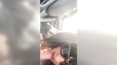 MilfyCalla was in a bind.