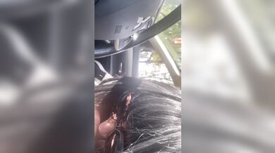 MilfyCalla was in a bind.