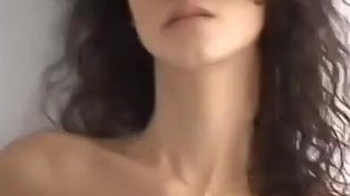 Claudia Martin Breasts Scene In Claudia Martin Sexy And Nude Photos And Video Flashing Her Seductive Boobs In A Photoshoot By D