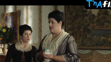 Alicia Armenteros Butt Scene in La Vida Breve