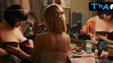 Yuliya Abiss Breasts Scene in My Sole Desire