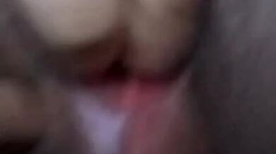 Sola y cachonda????????????