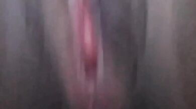 Sola y cachonda????????????