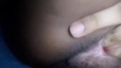 Sola y cachonda????????????