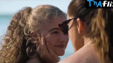 Mariana Mozo Bikini Scene in Medusa (Juana Acosta)