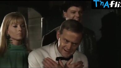 Unknown Butt, Breasts Scene in Slap Af Frede!