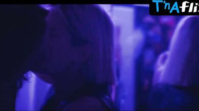 Kate Easton Lesbian Scene in The Wild