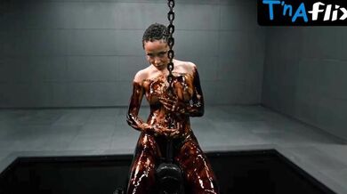 Doja Cat Thong, Underwear Scene in Lose My Mind