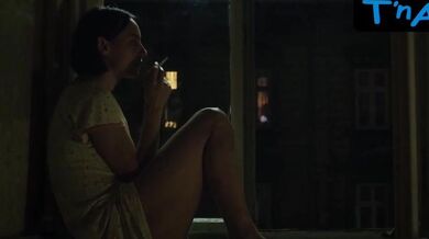 Malgorzata Gorol Breasts Scene in Backwards