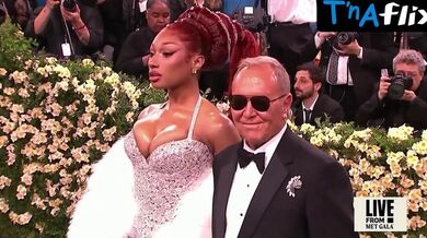 Megan Thee Stallion Sexy Scene in E! Live From The Red Carpet