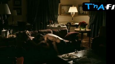 Nathalie Baye Breasts Scene in Cliente