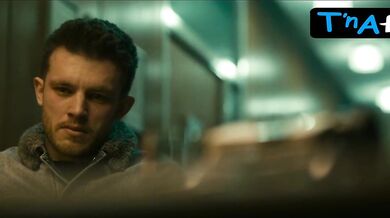 Nadja Uhl Sexy Scene in Cortex