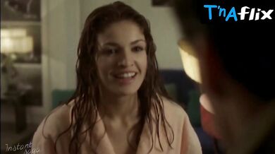 Nadia Fares Butt, Breasts Scene in Flairs Ennemis