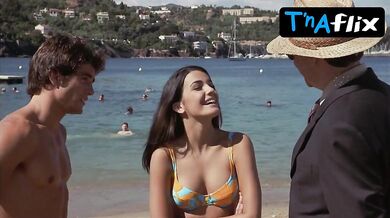 Natalia Cigliuti Butt, Breasts Scene in Simon Sez