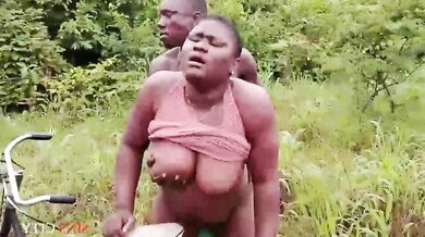 Sex with the king s wife in the bushhftt7yhc