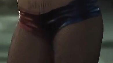 Margot Robbie Sexy Scene in Suicide Squad
