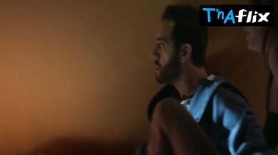 Camille Rowe Sexy Scene in Un Mariage Sans Fin