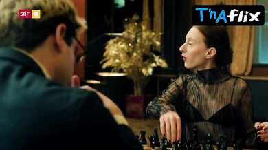 Roxane Durane Sexy Scene in Tatort