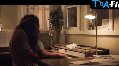 Alia Shawkat Butt, Breasts Scene in Duck Butter