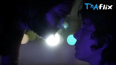 Mishel Prada Lesbian, Breasts Scene in Vida