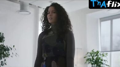 Alisha Wainwright Butt, Breasts Scene in Raising Dion