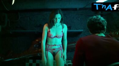 Louise Chevillotte Butt, Breasts Scene in My Sole Desire