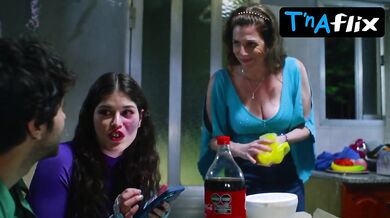 Valeria Lois Sexy Scene in Magic Farm