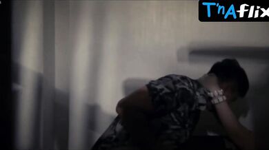 Joni Mcnab Butt Scene in La Viuda