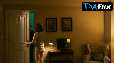 Sara Cozar Breasts Scene in Hondar Ahoak