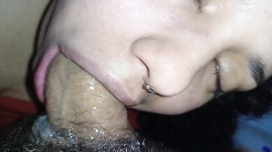 best deep throat in porn hub,this bitch is being considered the best blowjob of all time,insane????????