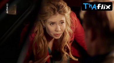 Palina Rojinski Breasts Scene in Zeit Der Helden