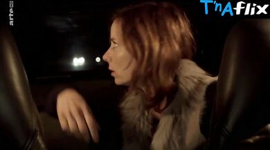 Palina Rojinski Breasts Scene in Zeit Der Helden